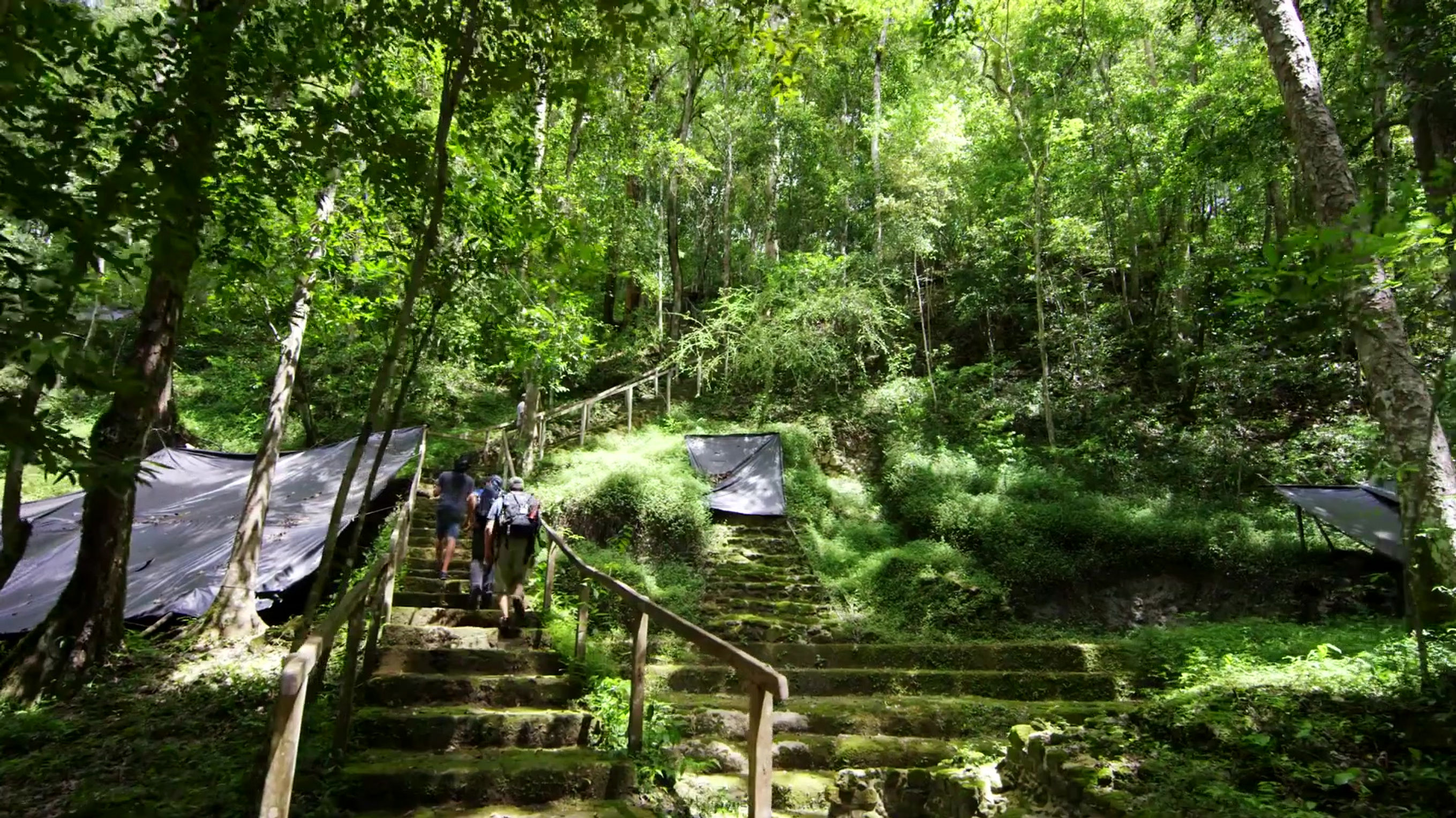 En el Corazón del Mundo Maya @chabilguate
